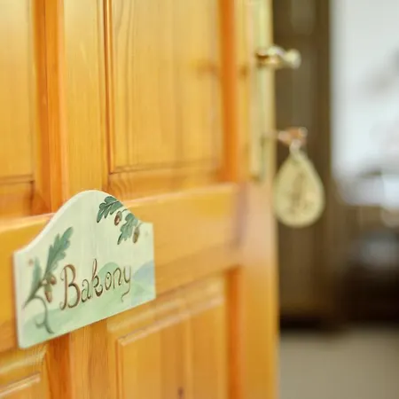 Levendula Vendegszobak Guest house *